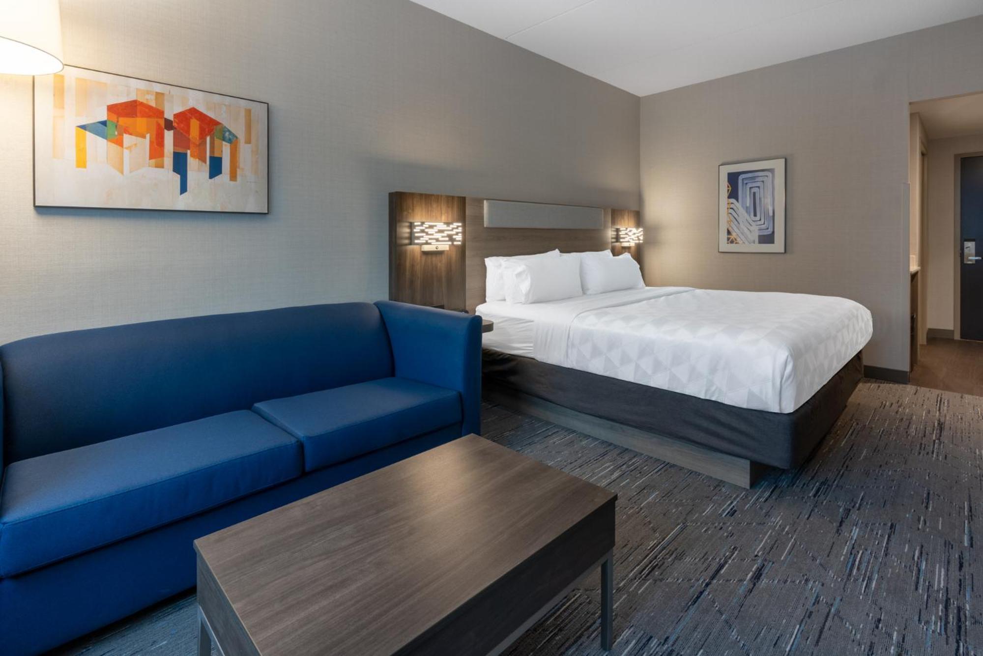 Express & Vaughan-southwest By Ihg 3* Vaughan